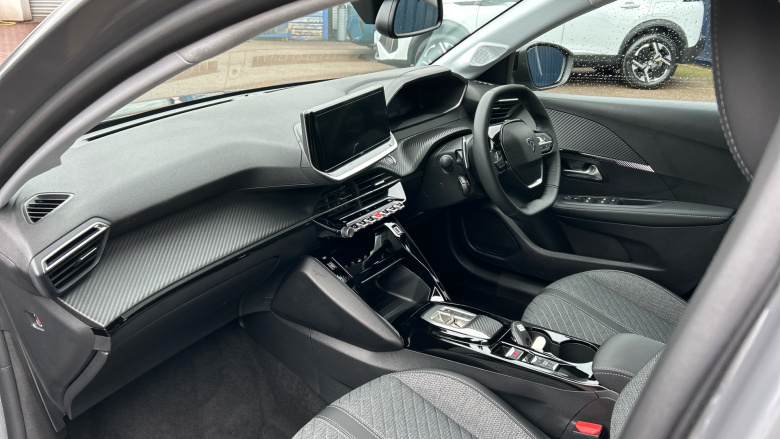 Peugeot 208 1.2 Hybrid 110 Allure 5dr e-DSC6 Petrol Hatchback